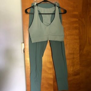 Balance Athletica Set